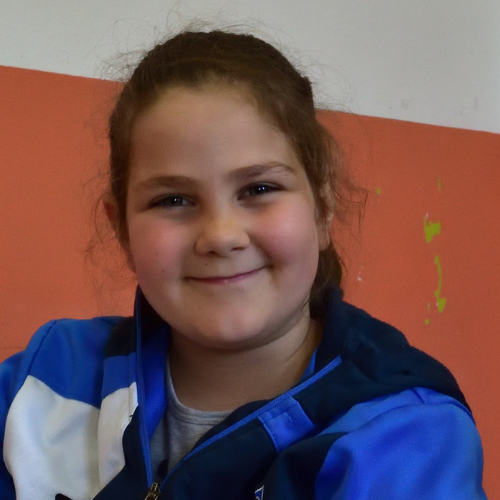 Alunni in classe alla scuola primaria — San Francesco di Sales